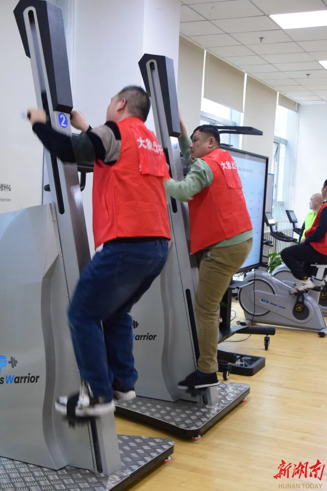 科技赋能，活力绽放 第二届网约车司机智能健身大赛在长沙点燃全民健身新热潮