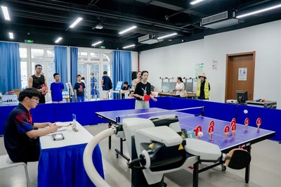 科技赋能全民健身，智慧赛事点亮社区——上海市智能乒乓球赛真新站活力开赛